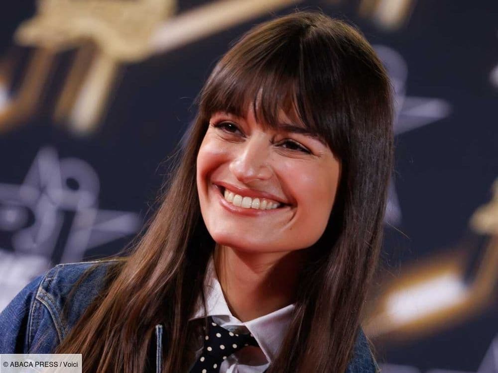 "J'ai plus de cernes" : Clara Luciani parle de ses changements physiques depuis qu'elle est devenue maman