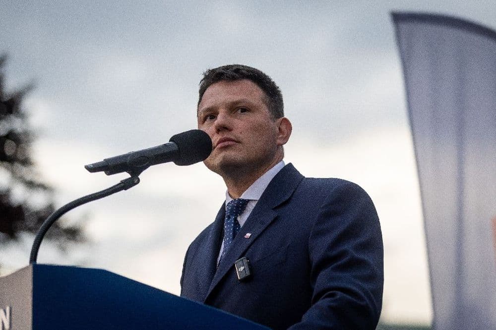 Présidentielle en Pologne : Mentzen, multimillionnaire d'extrême droite et star d'Internet