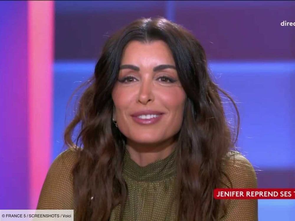 "Moins dans la culpabilité" : Jenifer se confie sur son rapport à la notoriété depuis qu'elle a remporté la Star Academy (ZAPTV)