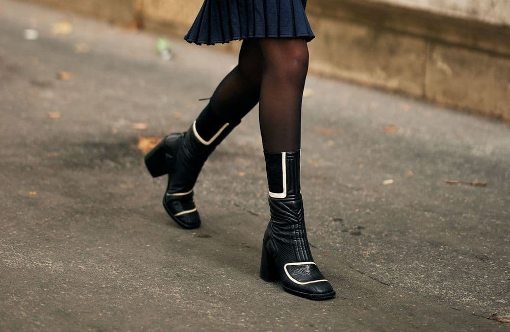 Chic et audacieuses, ces bottines des années 1990 font leur grand retour
