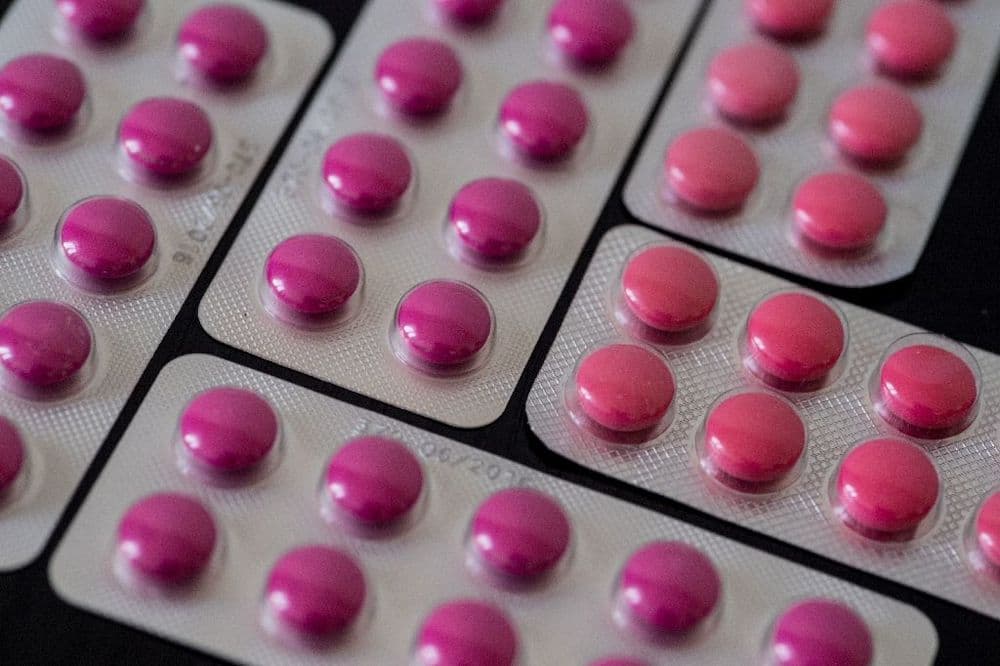 Médicaments: une dizaine de laboratoires sanctionnés pour des stocks insuffisants