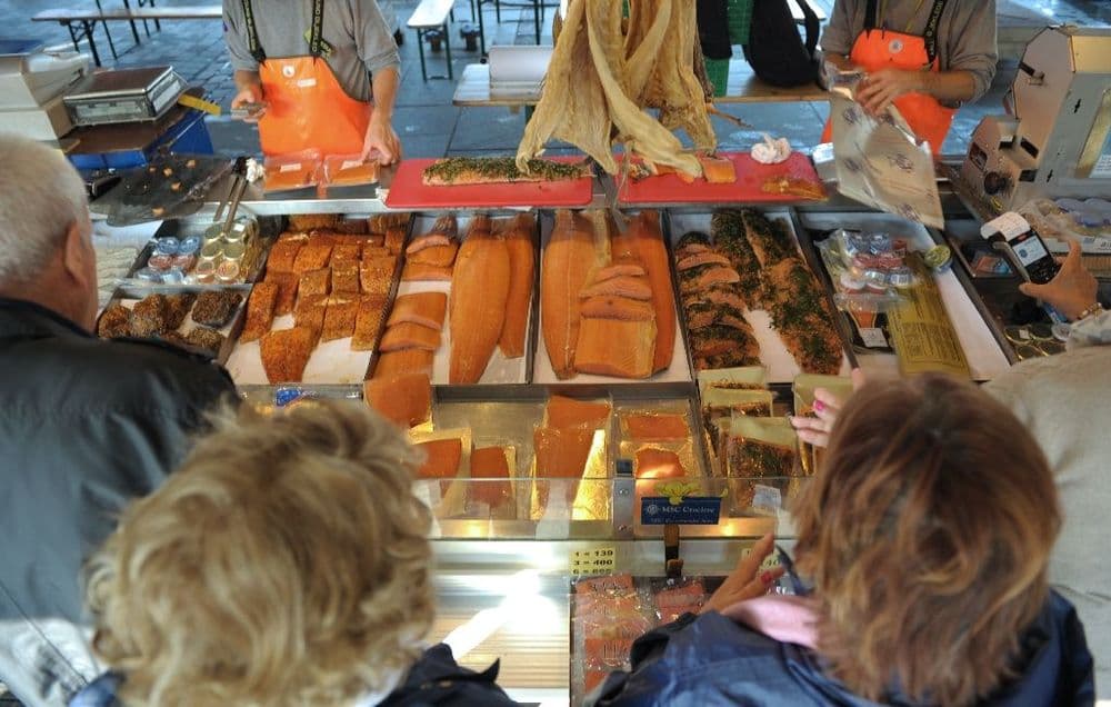 Forte hausse des ventes de foie gras et de saumon lors des fêtes, moins des vins