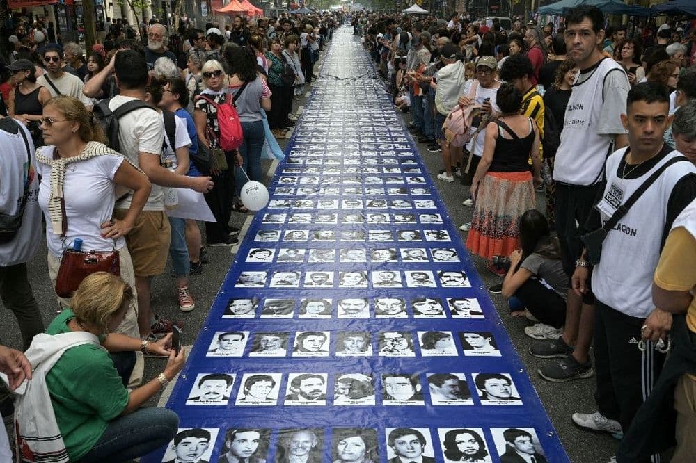 Argentine: le gouvernement Milei annonce la déclassification d'archives sur la dictature