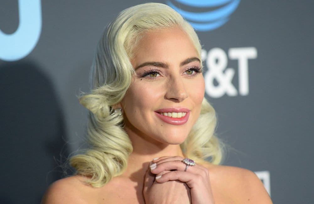 Méconnaissable, Lady Gaga dévoile un nouveau look et surprend ses fans