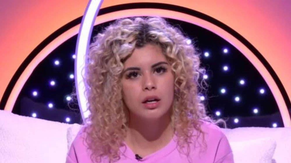 Zoé (Secret Story) : en couple, le visage de son chéri Jérémy enfin dévoilé, et il fait réagir la Toile !