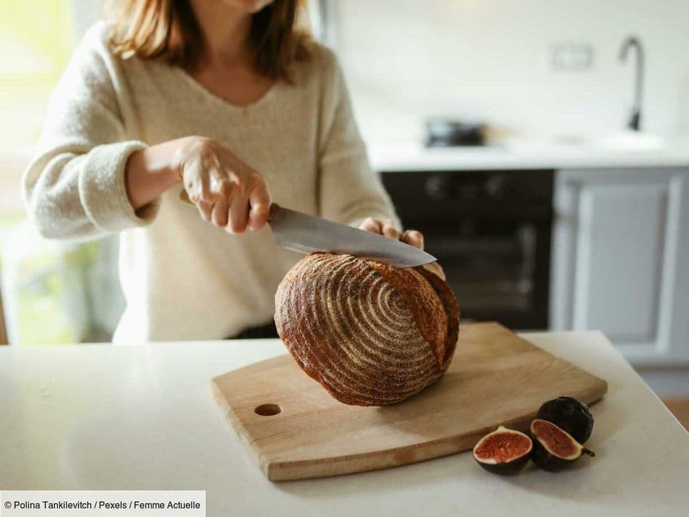 Voici le pain à privilégier quand on souhaite perdre du poids, selon des experts de la nutrition