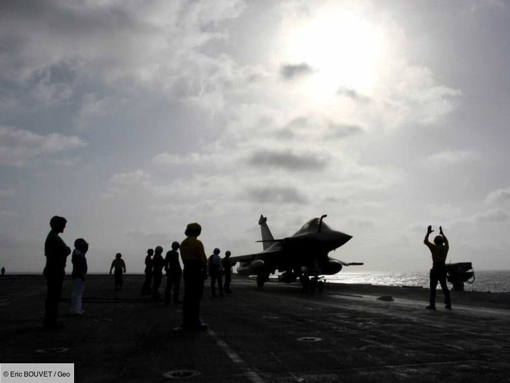 Tensions Inde-Pakistan: trois rafales auraient été abattus par Islamabad, Paris appelle à la "retenue"