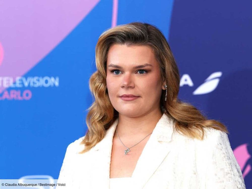 "C'est une jolie façon de l'évoquer" : ce bel hommage que Camille Gottlieb rend à sa grand-mère, Grace de Monaco, au gala de la Croix-Rouge