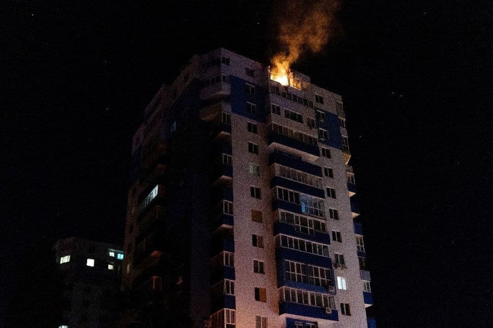 La Russie bombarde massivement l'Ukraine, au moins trois morts à Kiev