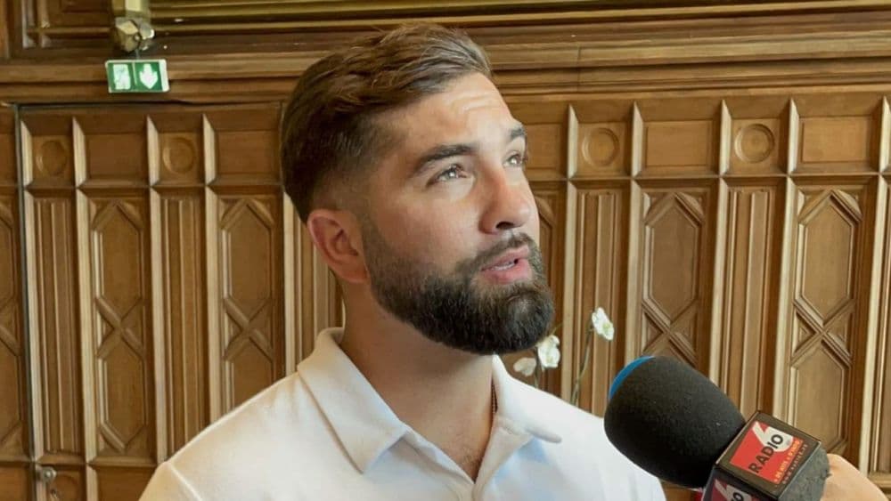 "Cela m'a beaucoup touché" : Kendji Girac s’est confié sur son accident pour la première fois