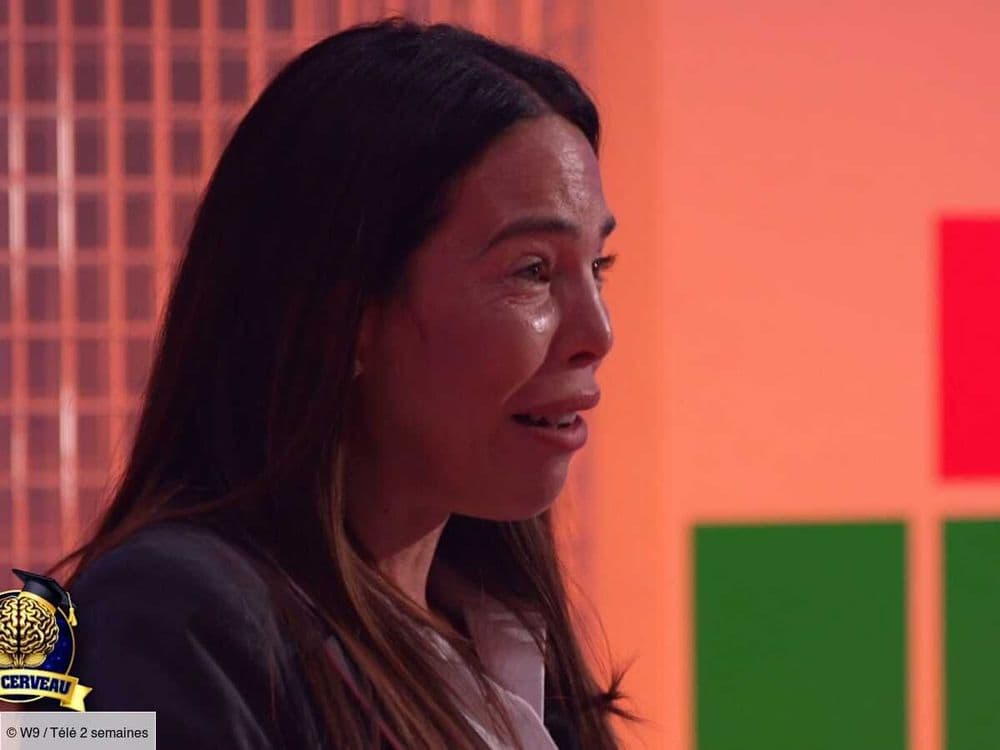 "Je sais que tu traversais une période de doute" : Kim Glow (The Cerveau) éliminée, elle explique son geste fort dans l’épisode du 25 décembre