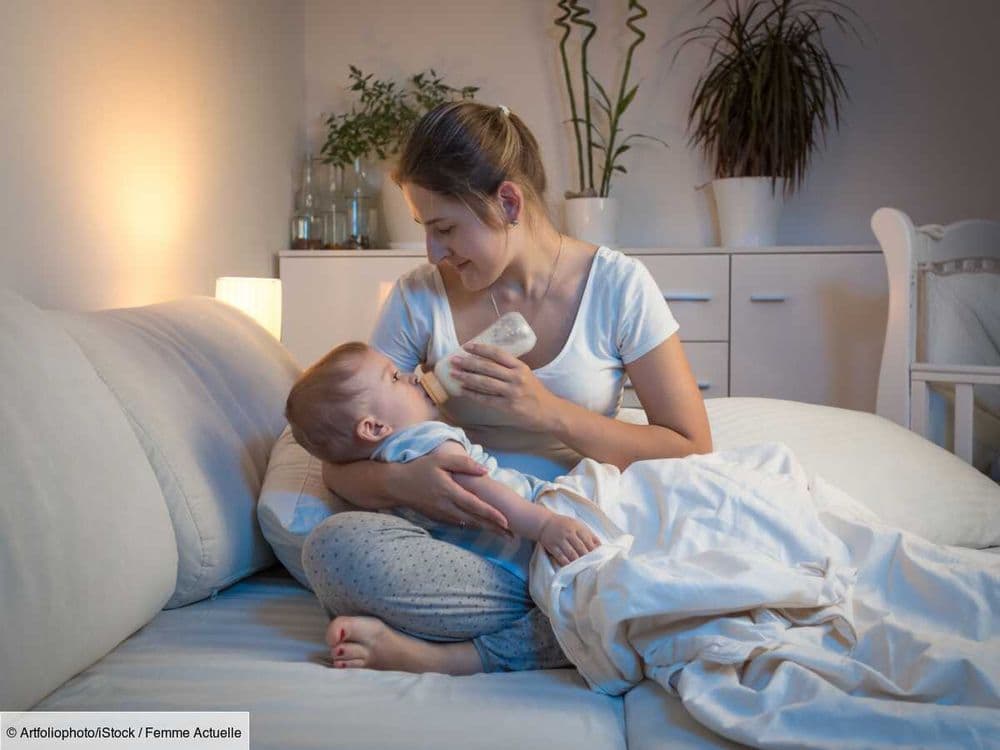 A quel âge peut-on arrêter le biberon du soir de bébé ?