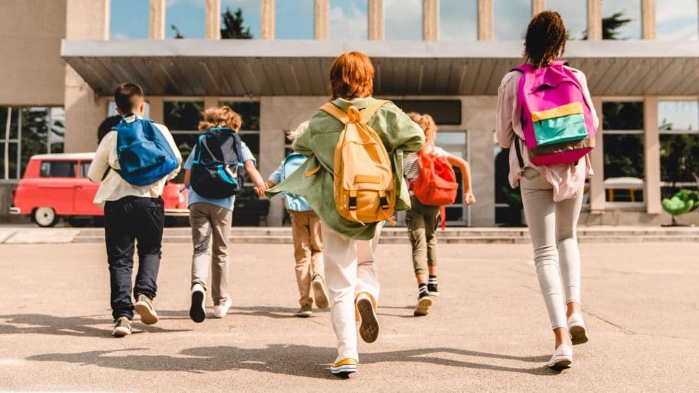 Allocation de rentrée scolaire : découvrez les nouveaux montants versés par la CAF en août 2025