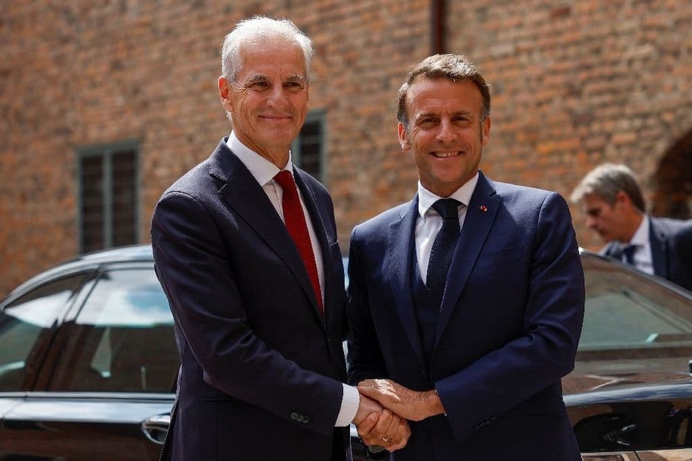 Macron veut renforcer les liens de défense avec la Norvège