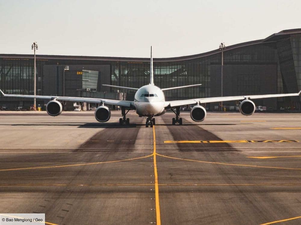 Au Japon, le célèbre aéroport du Kansai va-t-il disparaître sous les eaux?