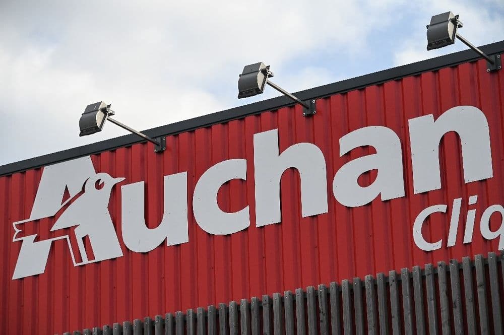 Le distributeur Auchan s'apprête à annoncer mardi un projet de plan social d'ampleur