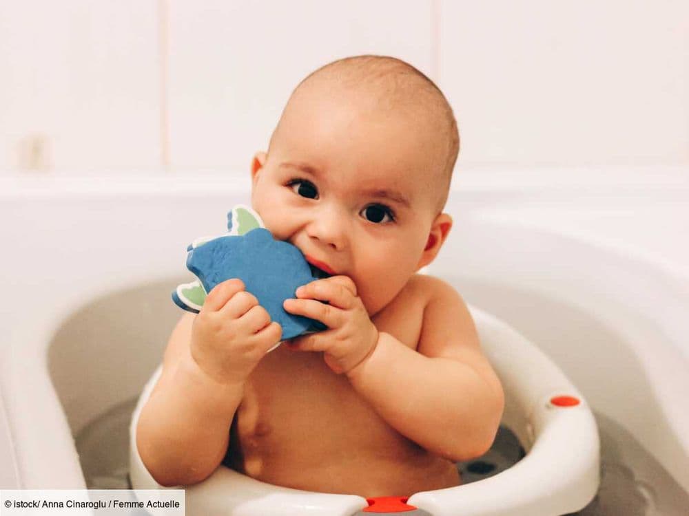 Siège de bain pour bébé : comment bien le choisir ?