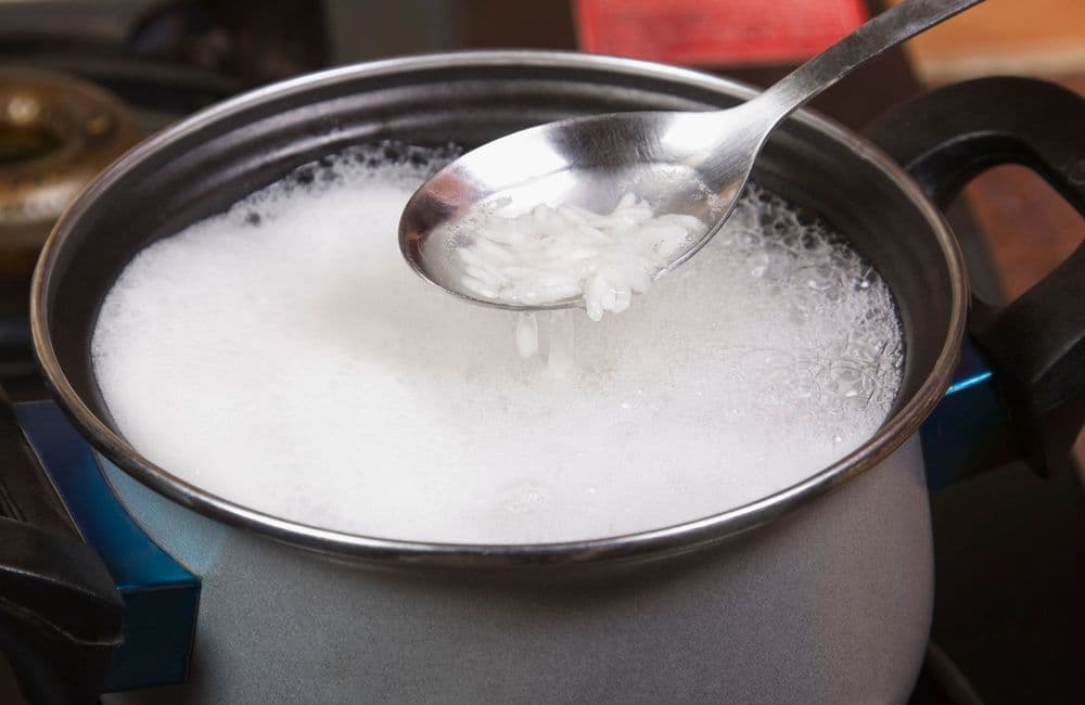 L’eau de riz, boisson naturelle aux multiples vertus