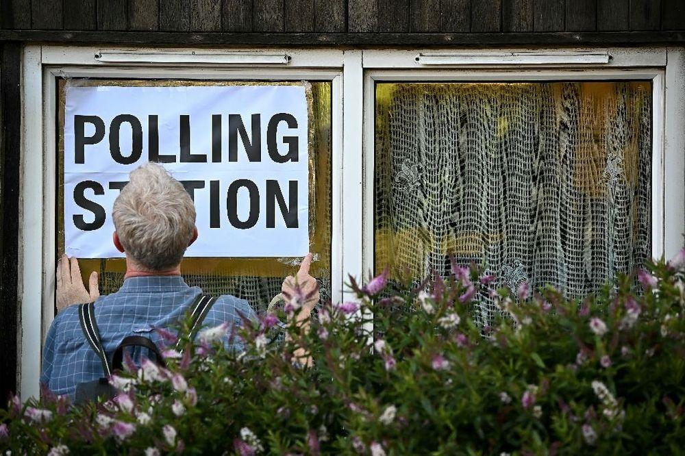 Au Royaume-Uni, dernières heures pour voter aux législatives, avec le Labour en grand favori