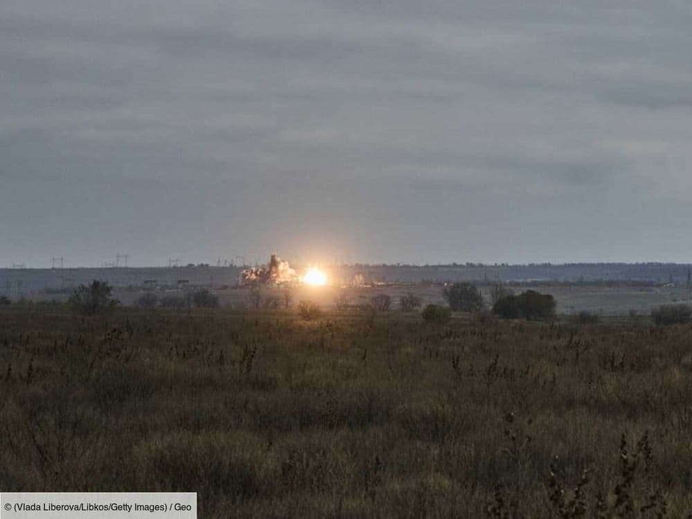 La guerre électronique ukrainienne fonctionne: des bombes planantes russes échouent dans les champs
