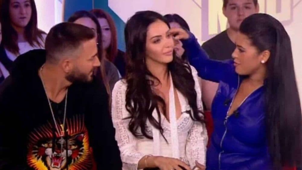 Fin de NRJ12 : Nabilla, Ayem Nour et toutes les "stars" de la chaîne réunies pour une dernière soirée "exceptionnelle", tous les détails !