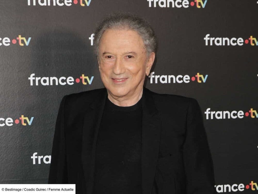 Michel Drucker hospitalisé : ses proches donnent de ses nouvelles