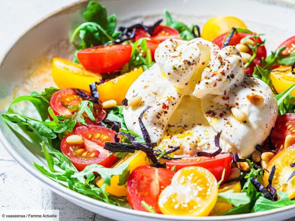 Salade soleil à la nectarine et burrata : la recette parfaite pour un repas léger cet été