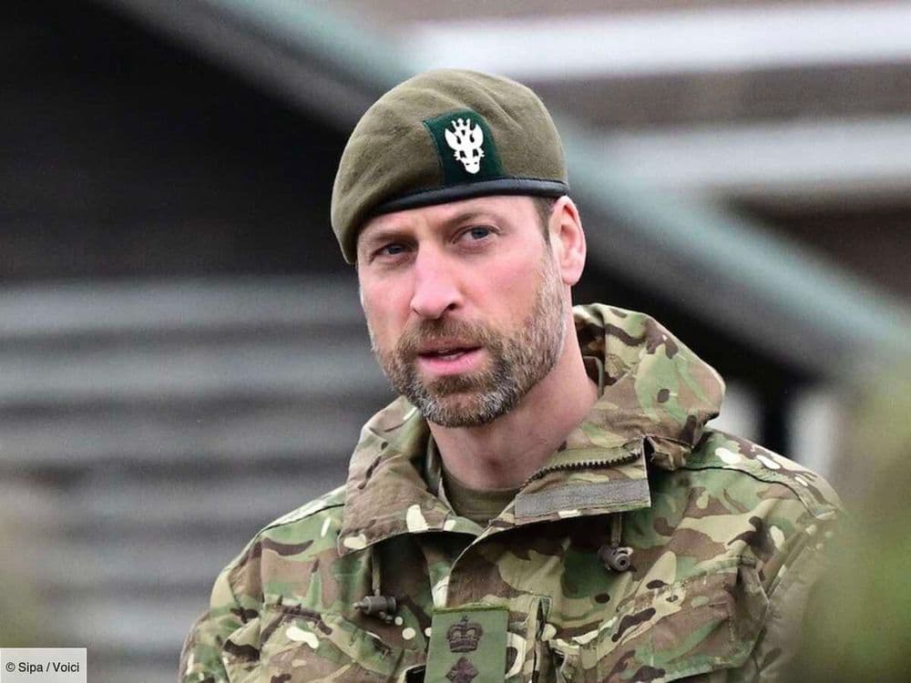 Prince William à l’armée : des photos du futur roi en plein entraînement divisent les internautes
