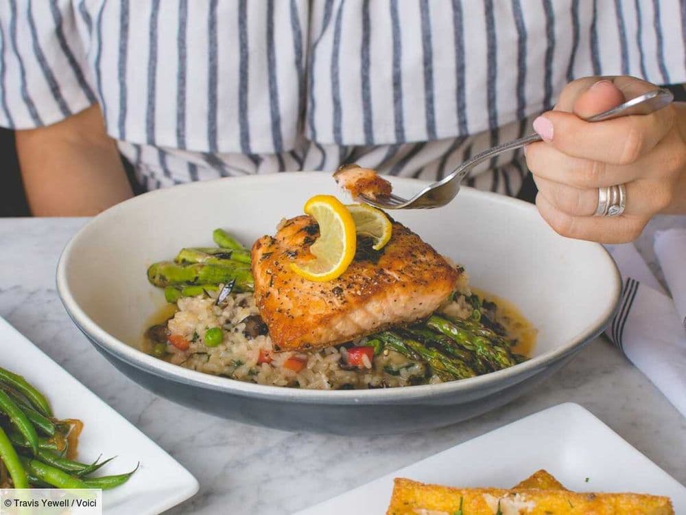 Santé : un médecin révèle pourquoi il faut remplacer le saumon par la sardine dans nos plats