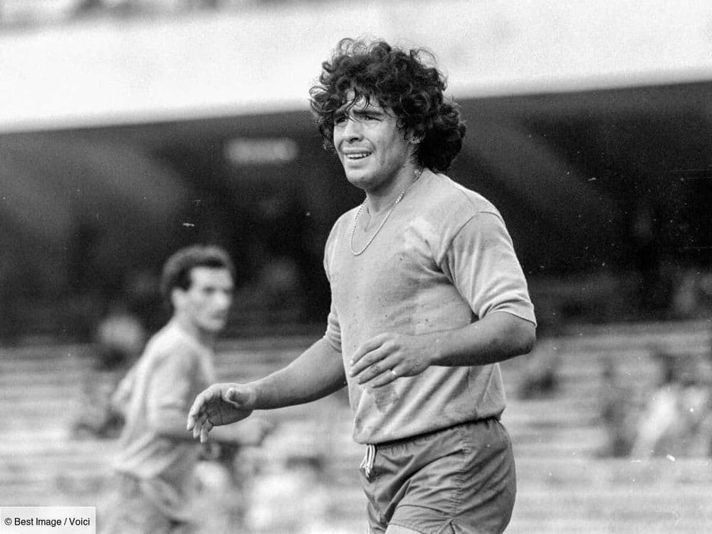 Mort de Diego Maradona : lors du procès pour éclaircir les circonstances de la mort du footballeur, sa fille accuse les médecins de négligence