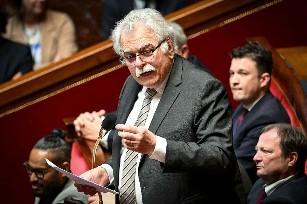 André Chassaigne, porte-voix du communisme rural, tourne la page à l'Assemblée