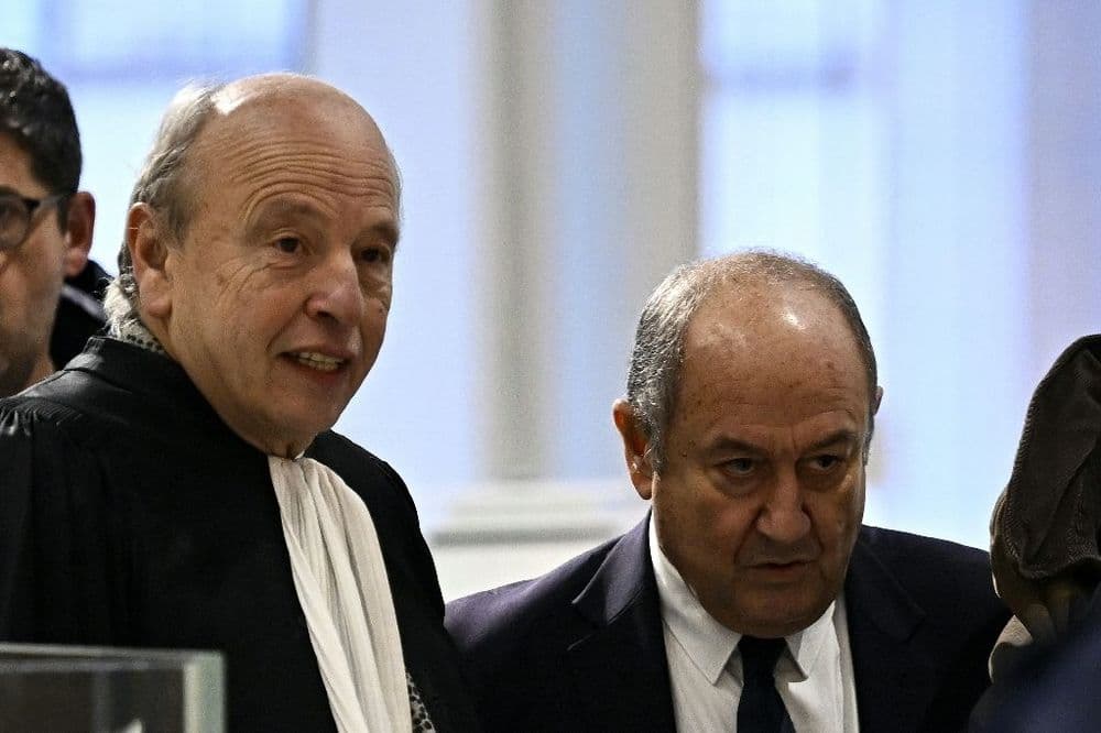 Surveillances illégales pour LVMH: Bernard Squarcini condamné à deux ans de prison ferme