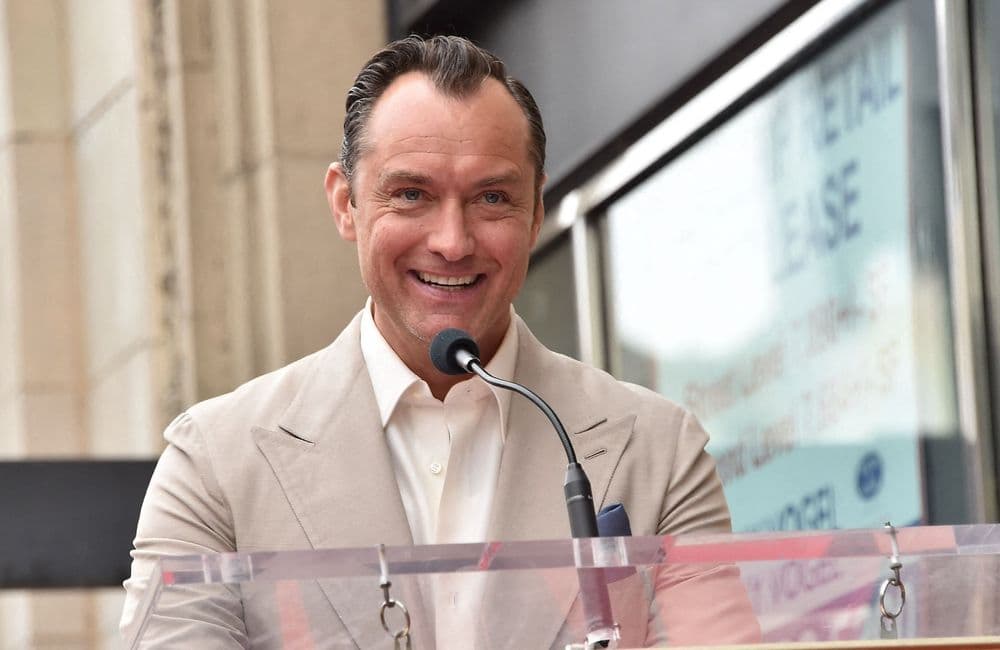 « The Holiday » : Jude Law avoue avoir eu un « gros problème » avec le personnage de Graham
