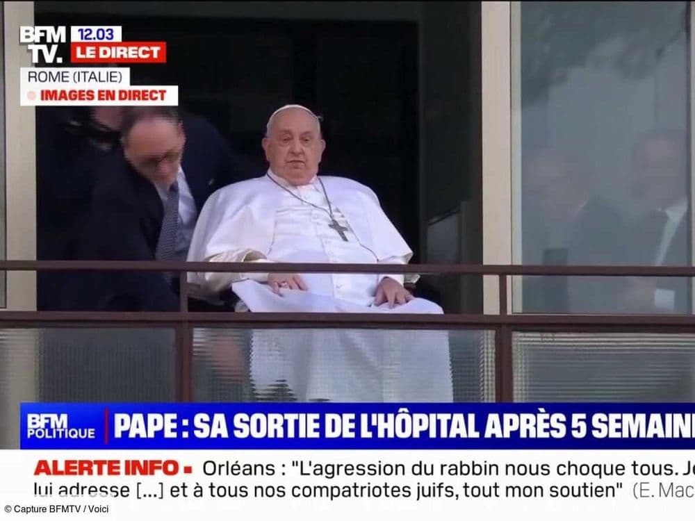 Le pape François de retour au Vatican : les images de sa première apparition depuis l'hôpital (ZAPTV)