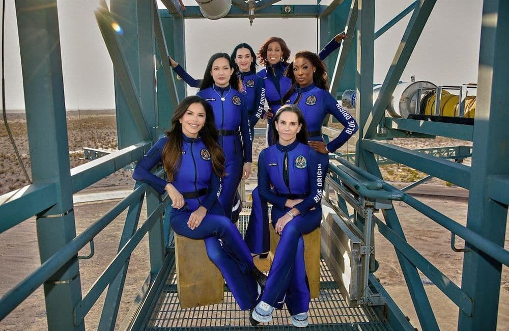 Vol dans l’espace : qui sont les cinq femmes à embarquer avec Katy Perry dans une fusée 100 % féminine ?