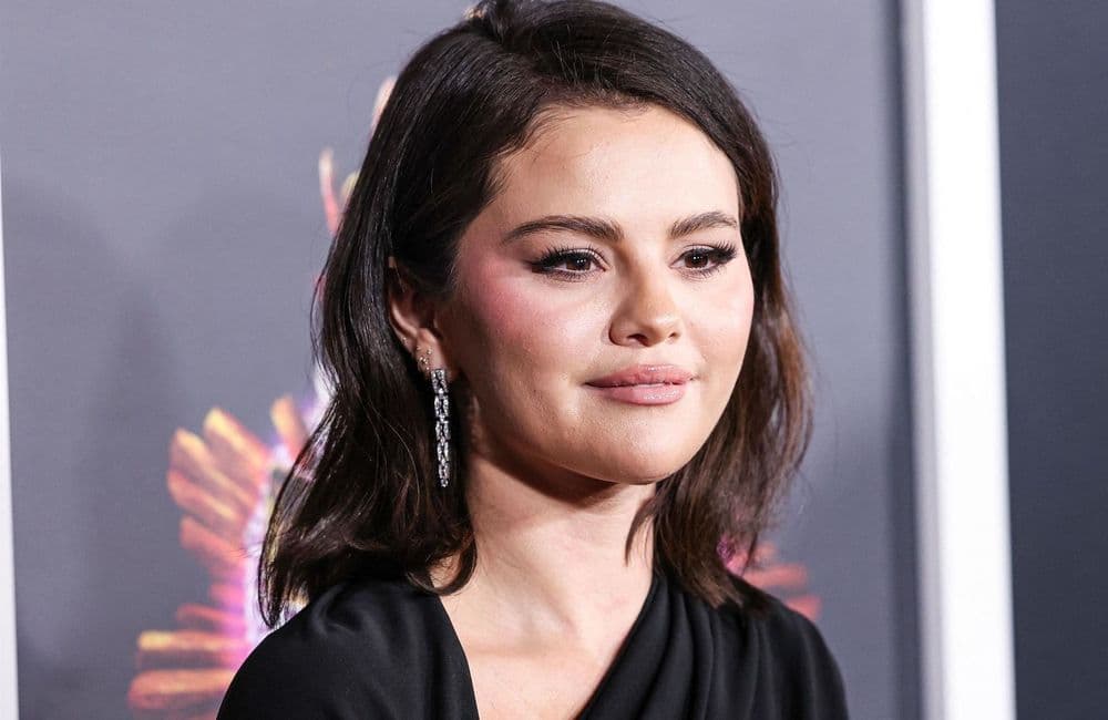 Selena Gomez critiquée sur son physique : « Cela me rend malade »