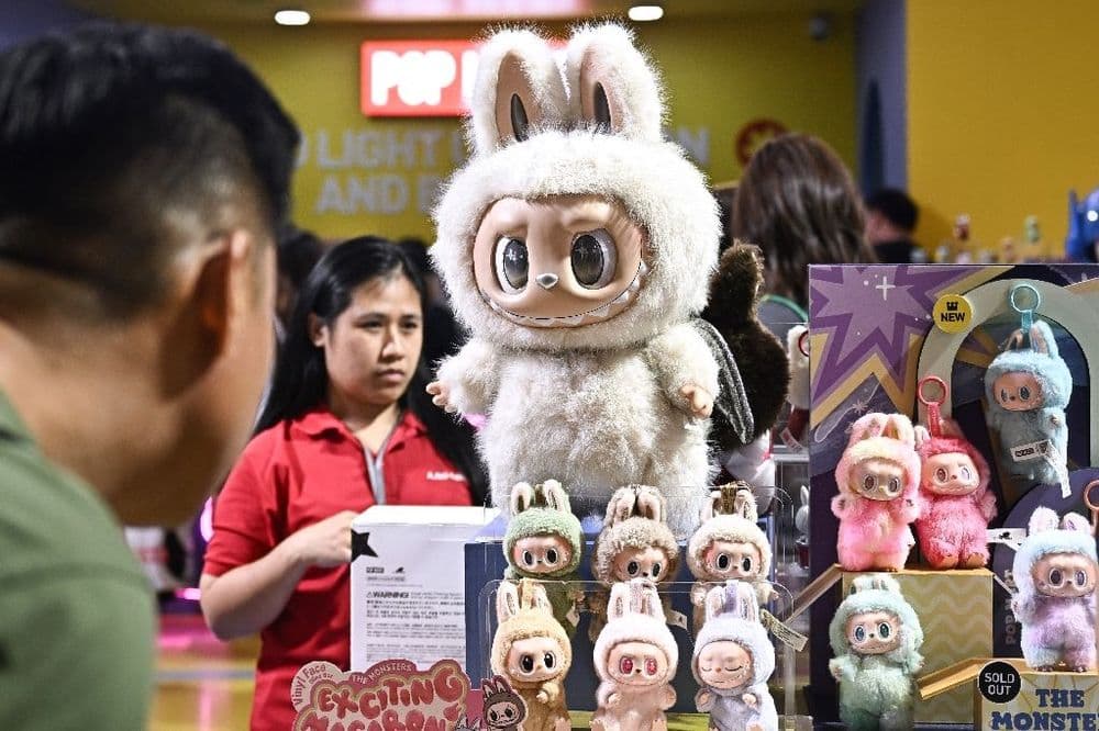 Déception pour les fans britanniques des peluches Labubu, retirées des rayons