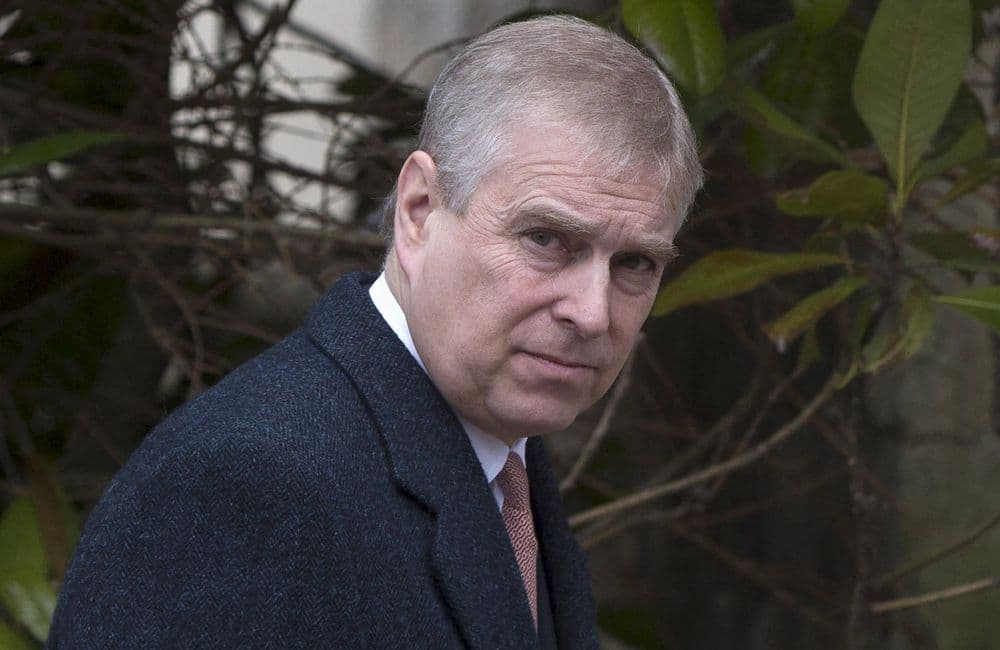 Affaire Epstein : les premières images du film Netflix sur l’interview désastreuse du prince Andrew