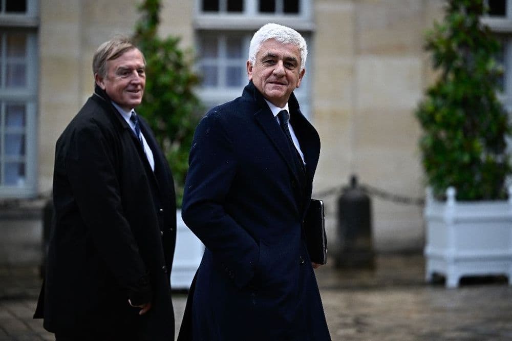Ukraine: Macron "inquiète excessivement" les Français, critique Hervé Morin