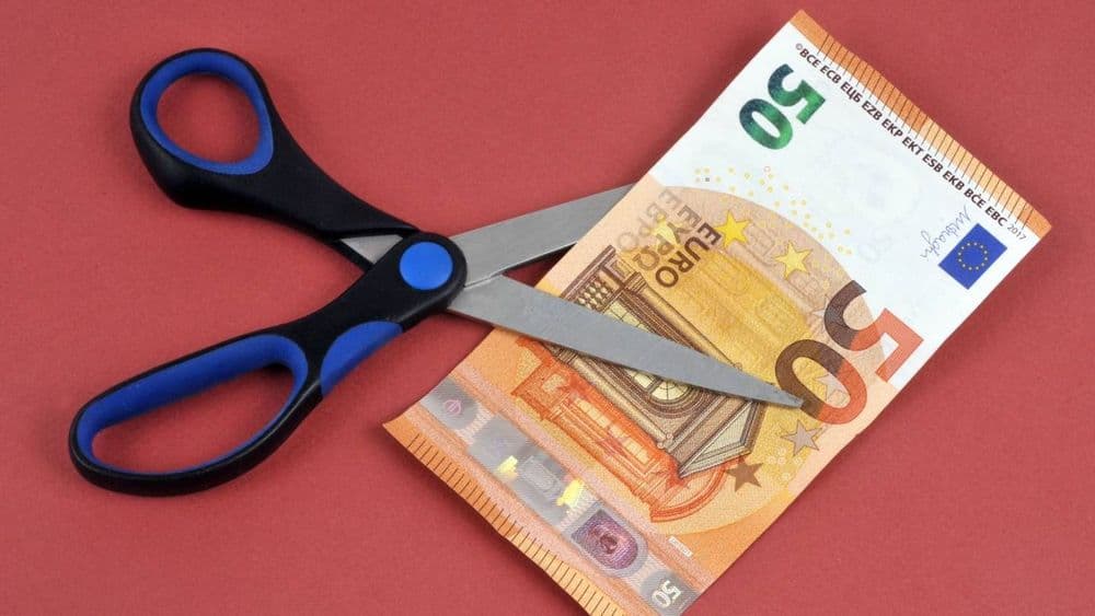 Un billet de banque déchiré ou taché dans votre portefeuille ? Pouvez-vous payer avec ?