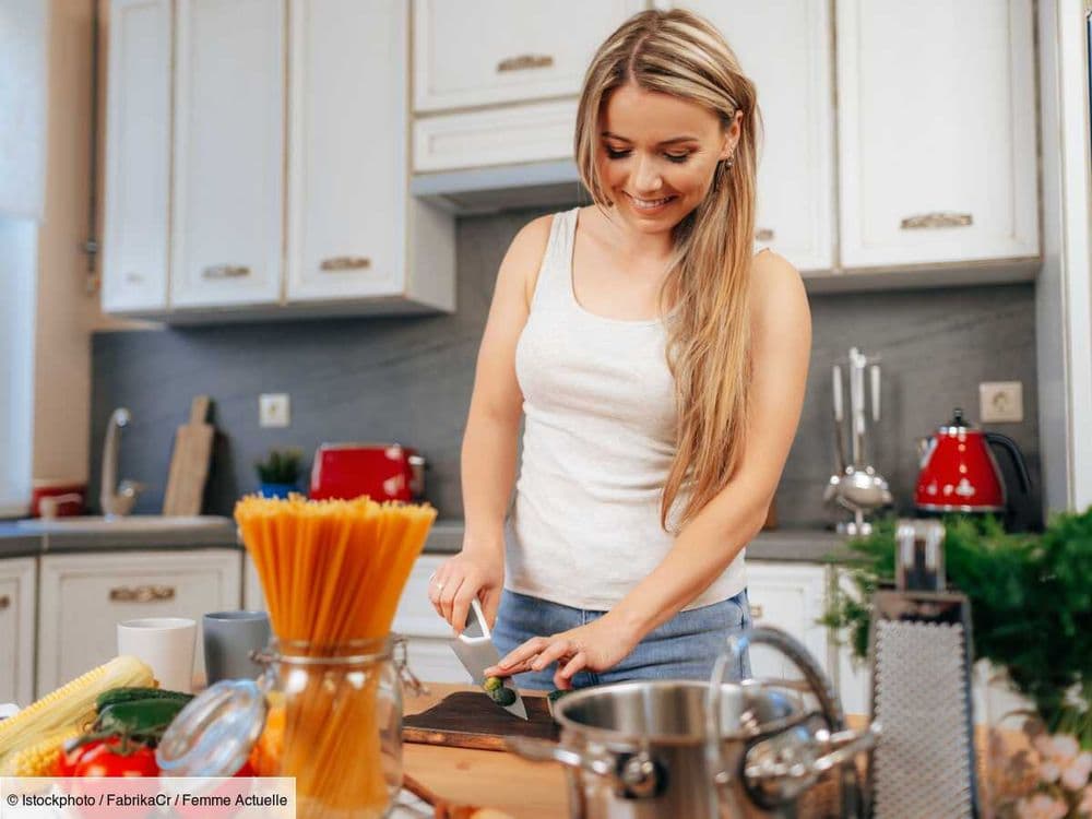 Pâtes, poivrons, thon : voici une salade saine et équilibrée d'une diététicienne