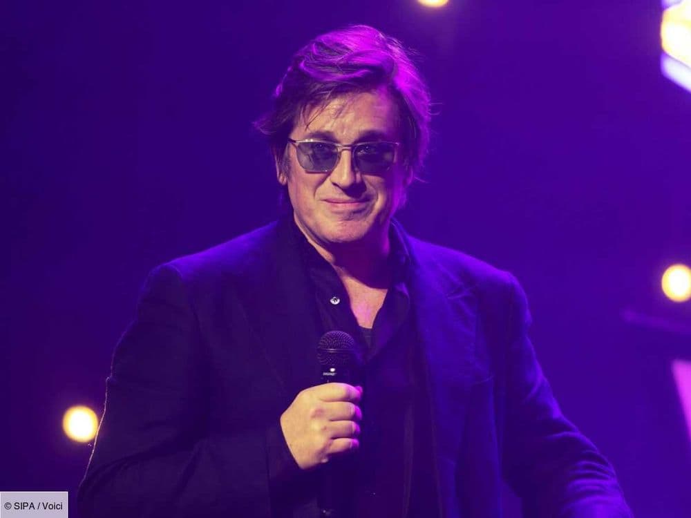 “Il y a encore des gens pour tomber dans le panneau” : Thomas Dutronc dénonce les arnaques qui se multiplient en son nom