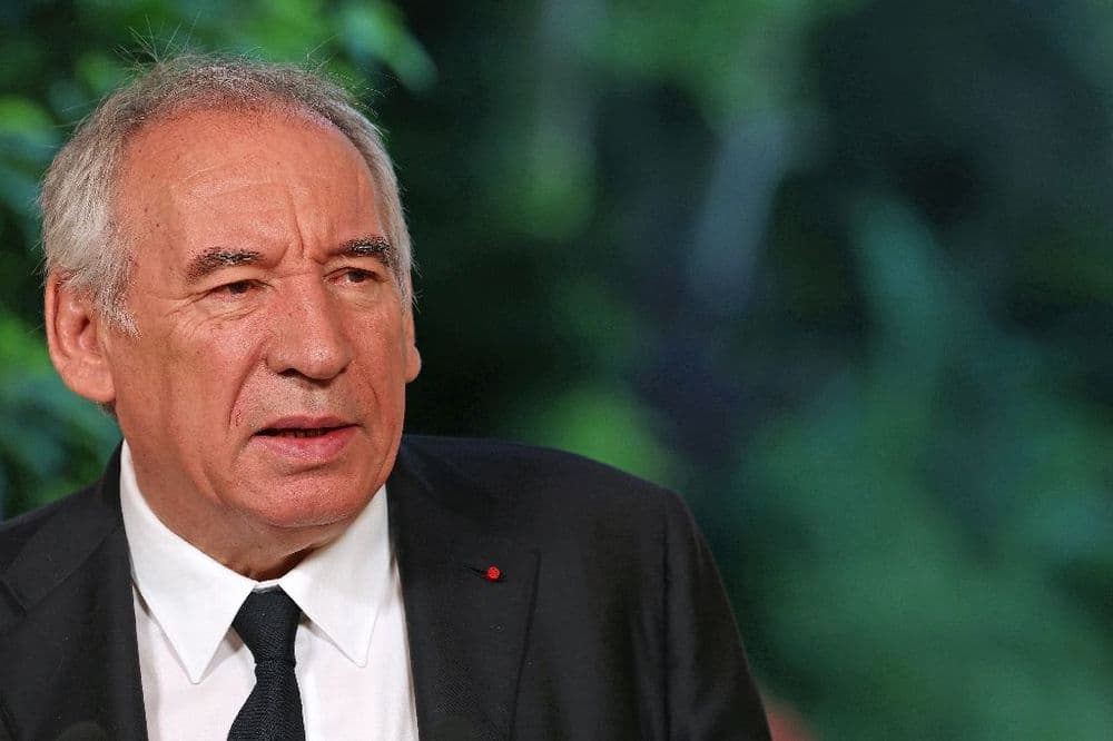 Retraites: refusant un échec "si près du but", Bayrou reçoit les partenaires sociaux