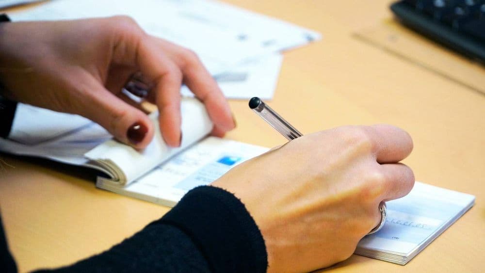 Sports, associations... Pourquoi il vaut mieux éviter de payer avec plusieurs chèques