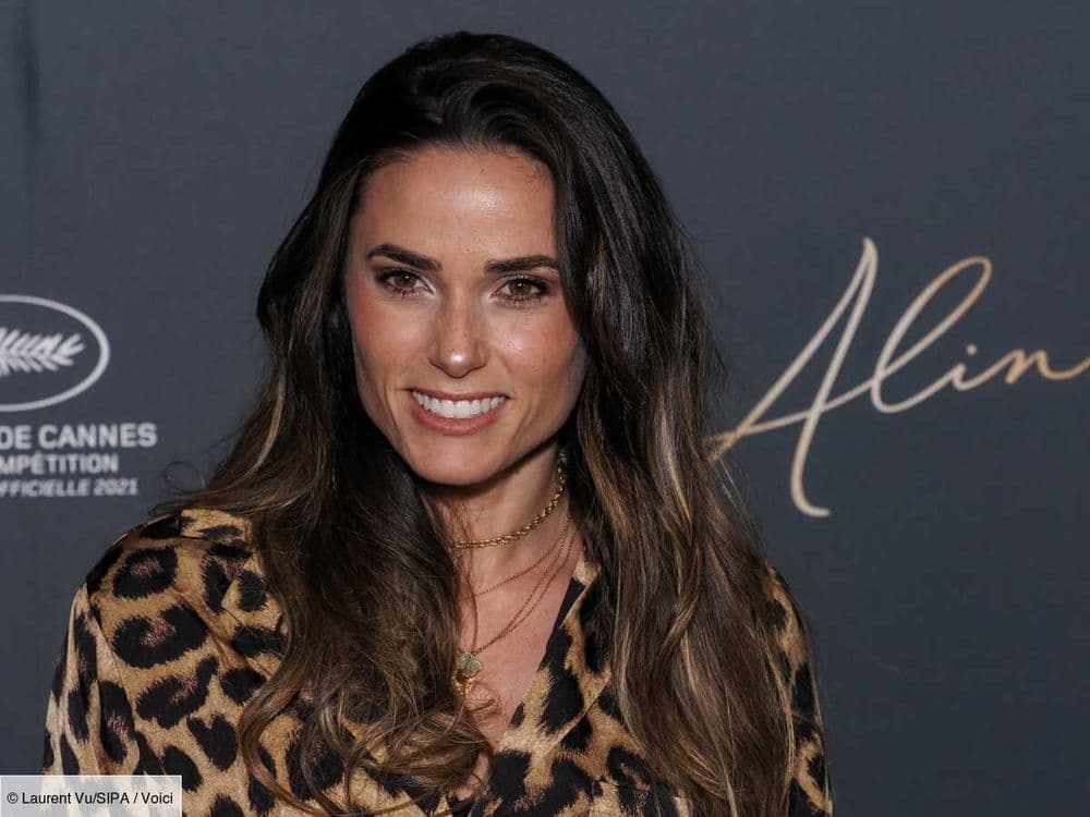 Capucine Anav mariée : l'actrice a dit "oui" à Victor, le père de sa fille