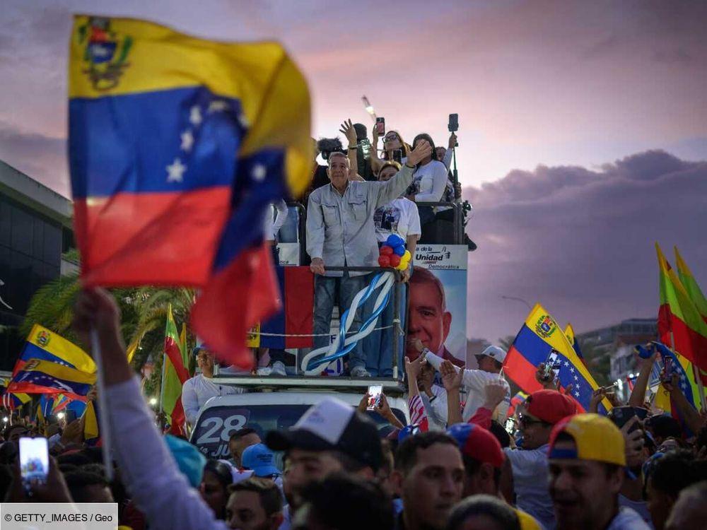 Au Venezuela, les primo-votants plébiscitent l’opposition la veille du scrutin présidentiel