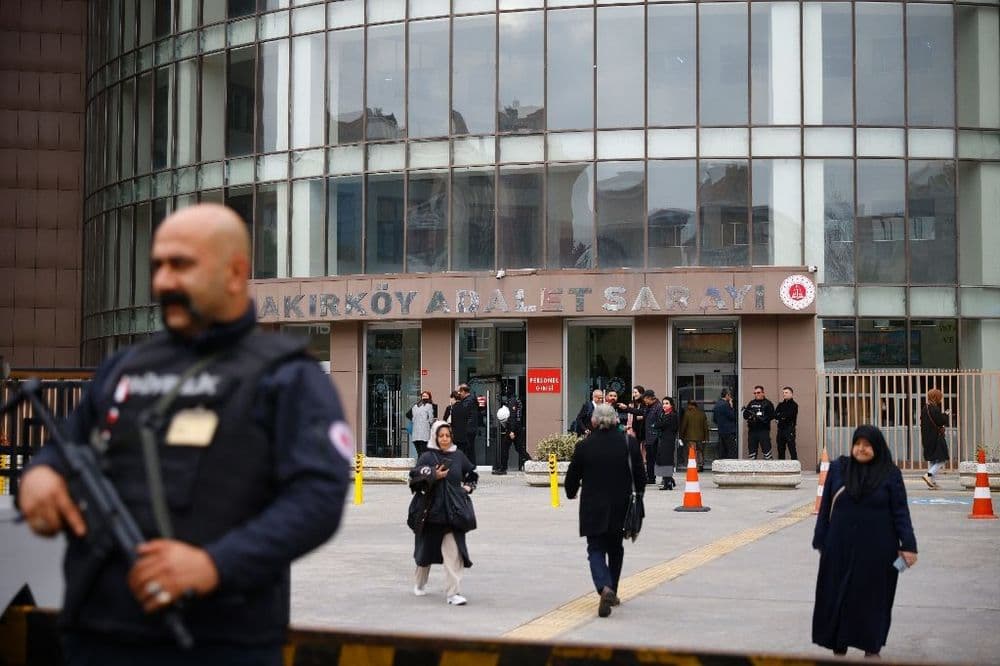 En Turquie, colère et émotion au procès du "gang des nouveau-nés"