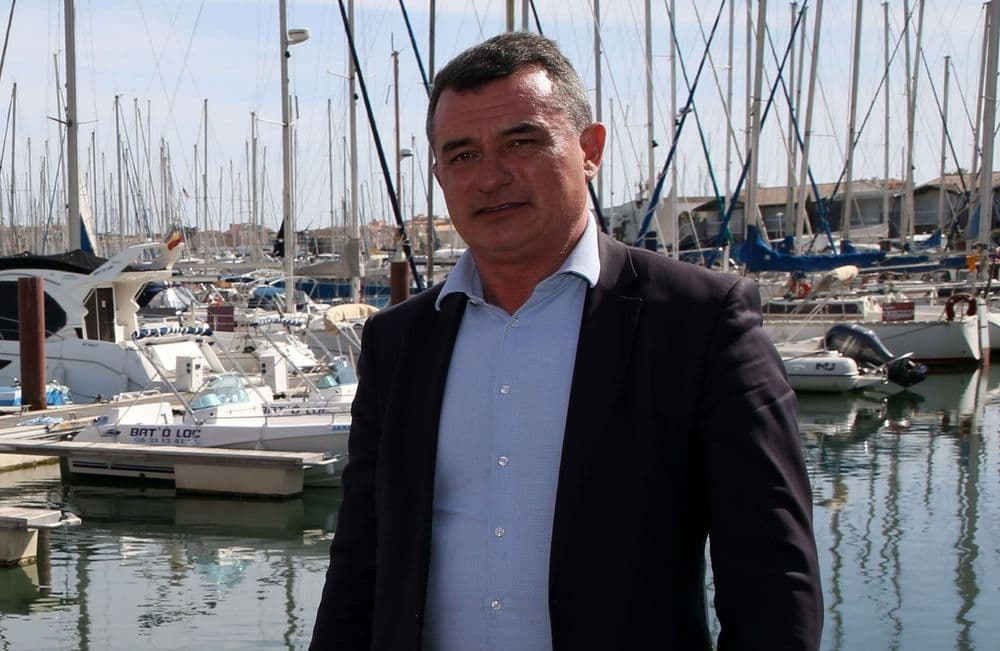 Voyance, mensonge, corruption : le maire d'Agde mis en examen et incarcéré pour corruption
