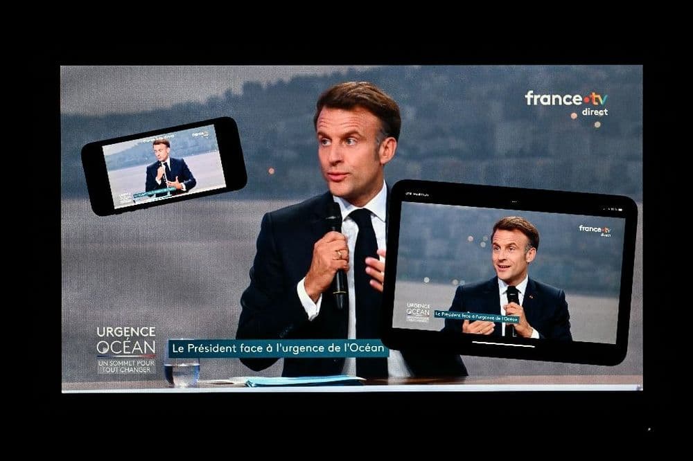 Macron défend son bilan écologique, face aux reculs et aux critiques