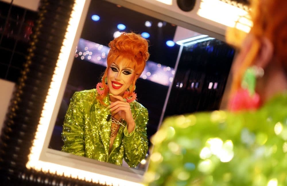 Drag Race France : Hugo Bardin va réaliser un biopic sur l’icône trans Bambi